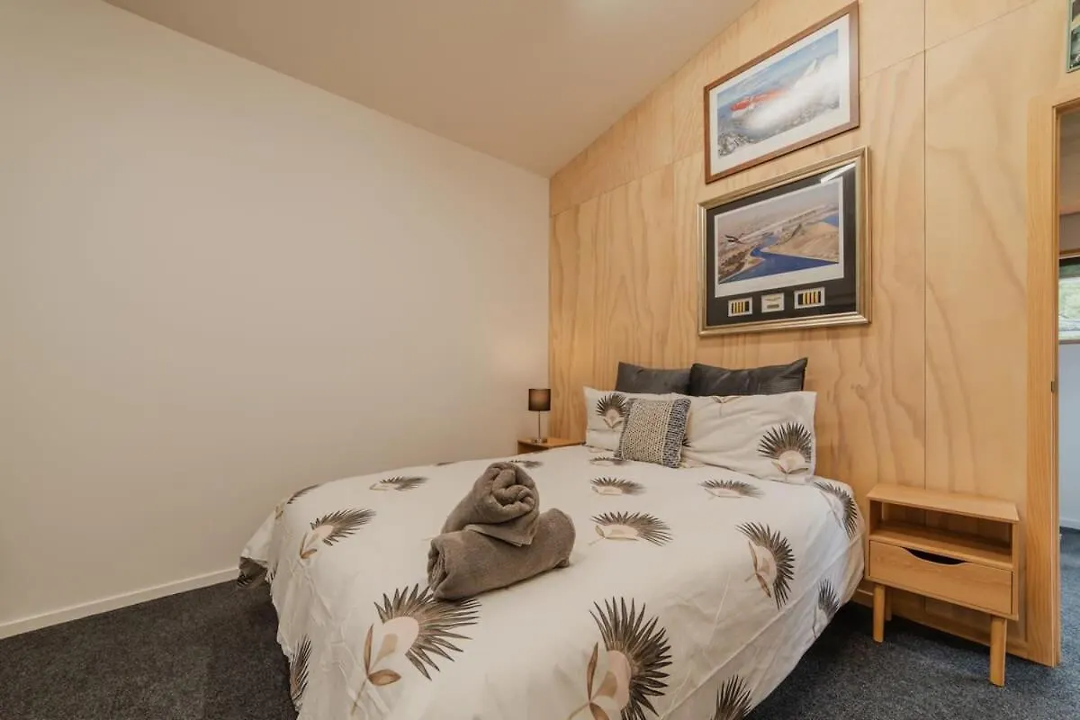 Ocean Views At Rapanui Lodge- 4Br Gem With Parking Christchurch