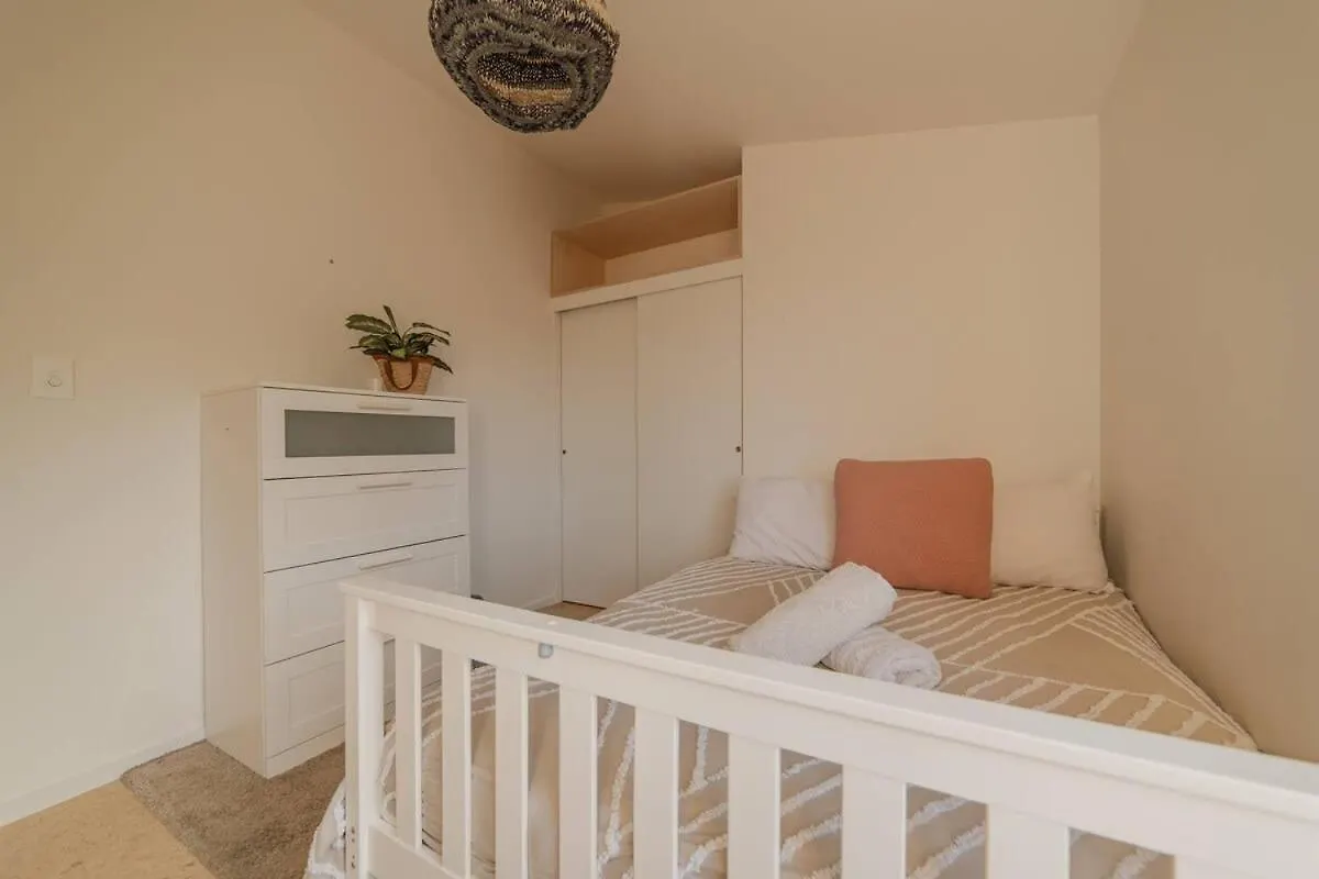Ocean Views At Rapanui Lodge- 4Br Gem With Parking Christchurch